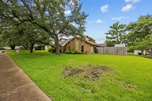 907 Green Terrace Ln, Duncanville, TX 75137 - Photo 7