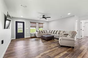 293 Private Road 36008, Honey Grove, TX 75446 - Photo 5