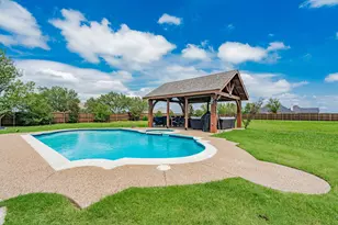 1005 Ruidoso Downs Dr, Talty, TX 75160 - Photo 7