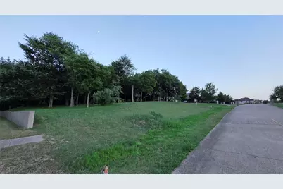 2776 S Lakeview Drive, Cedar Hill, TX 75104 - Photo 9