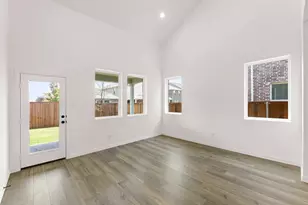 14118 Gallatin, Pilot Point, TX 76258 - Photo 5