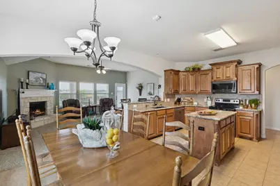 6806 Bear Lane, Greenville, TX 75402 - Photo 13