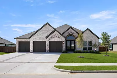 1810 Briarwood, Midlothian, TX 76065 - Photo 1