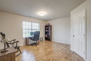 2536 Glenn Ranch Dr, Burleson, TX 76028 - Photo 33