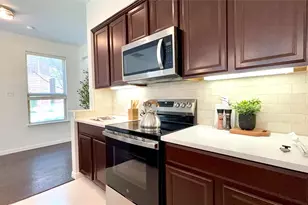 2640 Jacobson Dr, Lewisville, TX 75067 - Photo 9