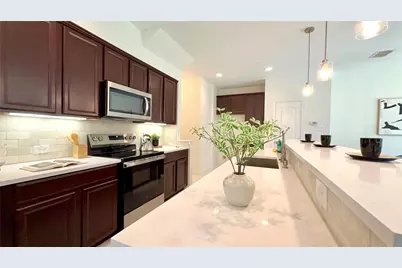 2640 Jacobson Drive, Lewisville, TX 75067 - Photo 5