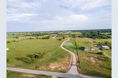 1249 County Road 4680, Boyd, TX 76023 - Photo 7