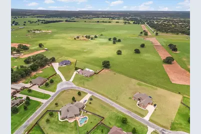 131 Brock Lane, Millsap, TX 76066 - Photo 5