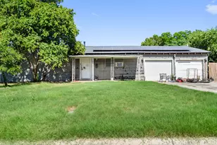 2336 Moneda St, Haltom City, TX 76117 - Photo 3