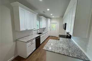 622 E Woodard St, Denison, TX 75021 - Photo 9