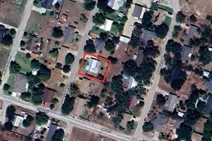 607 Nancy Ann St, Hamilton, TX 76531 - Photo 25