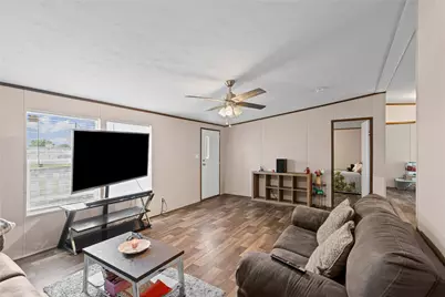 6108 Big Horn Drive, Granbury, TX 76048 - Photo 5