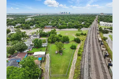 3120 5th Avenue, Fort Worth, TX 76110 - Photo 13