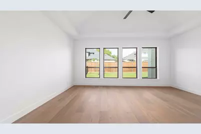 712 Bear Creek Drive, Hurst, TX 76054 - Photo 9