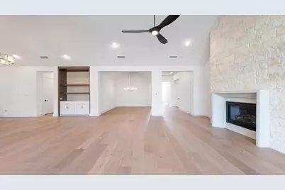 712 Bear Creek Drive, Hurst, TX 76054 - Photo 13