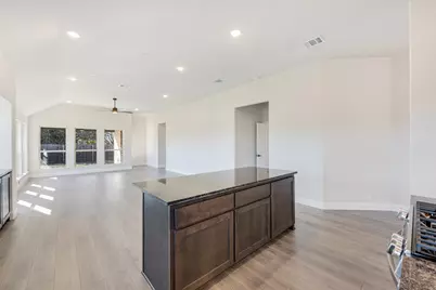 324 Chestnut Lane, Glenn Heights, TX 75154 - Photo 9