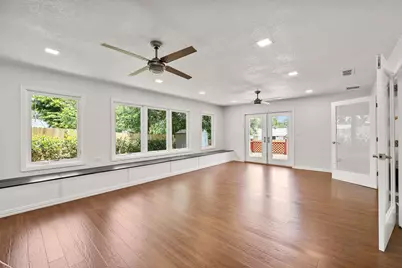 6512 Wrigley Way, Fort Worth, TX 76133 - Photo 21