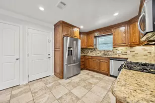 6512 Wrigley Way, Fort Worth, TX 76133 - Photo 15