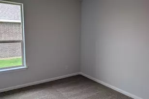 953 Traction Trl, Cleburne, TX 76031 - Photo 11