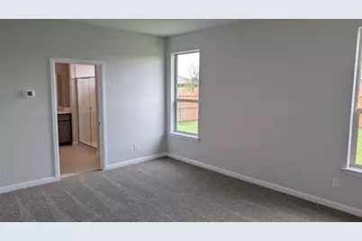 953 Traction Trail, Cleburne, TX 76031 - Photo 5