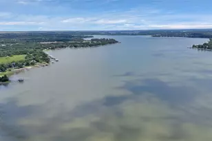 2425 E Lake Dr, Weatherford, TX 76087 - Photo 9