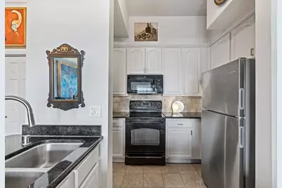 3225 Turtle Creek Boulevard #820, Dallas, TX 75219 - Photo 9