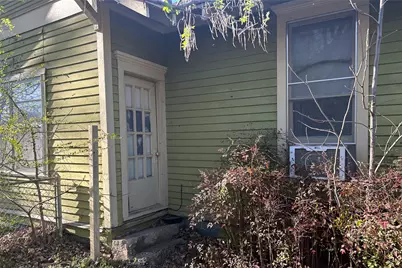 701 S Clements Street, Gainesville, TX 76240 - Photo 7