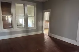 701 S Clements St, Gainesville, TX 76240 - Photo 21