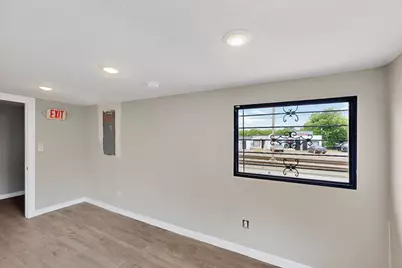 3818 S Lancaster Road #100, Dallas, TX 75216 - Photo 9