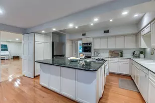 6218 Kenwick Ave, Fort Worth, TX 76116 - Photo 9