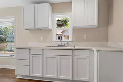 700 N Gresham Street, Marlin, TX 76661 - Photo 7