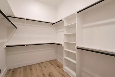 1032 E Arlington Avenue, Fort Worth, TX 76104 - Photo 13