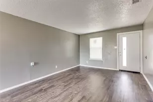 3126 Hunter St, Fort Worth, TX 76112 - Photo 3