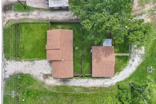 1118 E Goode St, Quitman, TX 75783 - Photo 3