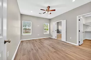 508 Goodjohn St, Collinsville, TX 76233 - Photo 17