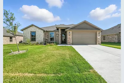 633 Mooney Drive, Saginaw, TX 76179 - Photo 1