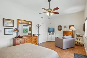 2116 Darby Dan Ct, Granbury, TX 76049 - Photo 25