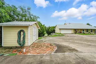 2116 Darby Dan Ct, Granbury, TX 76049 - Photo 37