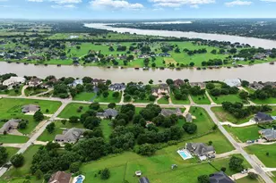 2116 Darby Dan Ct, Granbury, TX 76049 - Photo 35