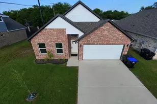 115 Hesed St, Greenville, TX 75402 - Photo 7