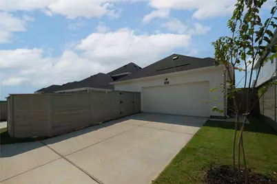 8813 Acorn Avenue, Justin, TX 76247 - Photo 3