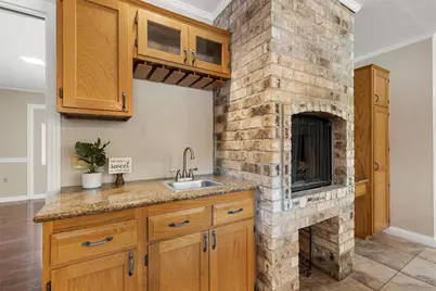 2225 Wooded Acres Drive, Waco, TX 76710 - Photo 17