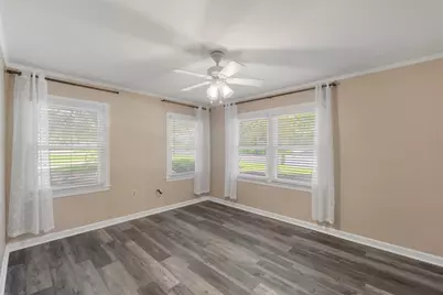 2225 Wooded Acres Drive, Waco, TX 76710 - Photo 21