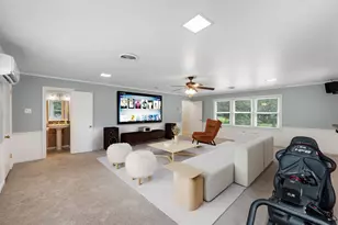 2225 Wooded Acres Dr, Waco, TX 76710 - Photo 9