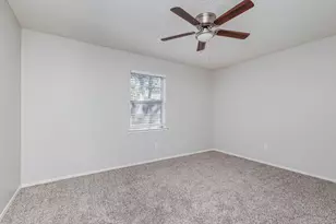 4209 W Pleasant Forest St, Arlington, TX 76015 - Photo 17