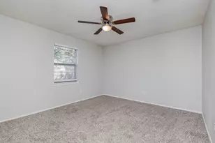 4209 W Pleasant Forest St, Arlington, TX 76015 - Photo 19