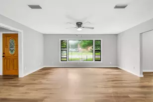 820 Lipscomb St, Bonham, TX 75418 - Photo 7