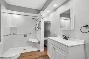 820 Lipscomb St, Bonham, TX 75418 - Photo 19