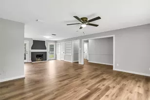 820 Lipscomb St, Bonham, TX 75418 - Photo 11