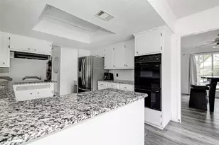 306 Country Club Dr, Joshua, TX 76058 - Photo 17